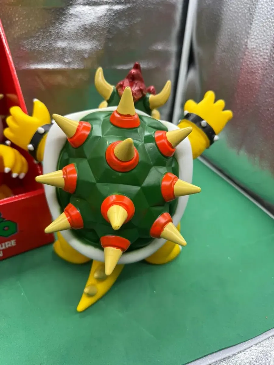 Bowser figura